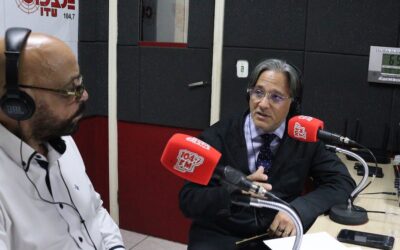 DR LEONARDO BOSSI FALA SOBRE OUTUBRO ROSA NA RÁDIO CIDADE FM